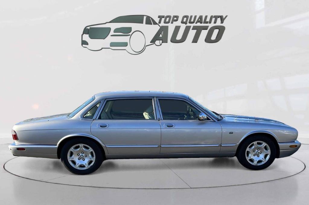 used 2001 Jaguar XJ8 car, priced at $7,995