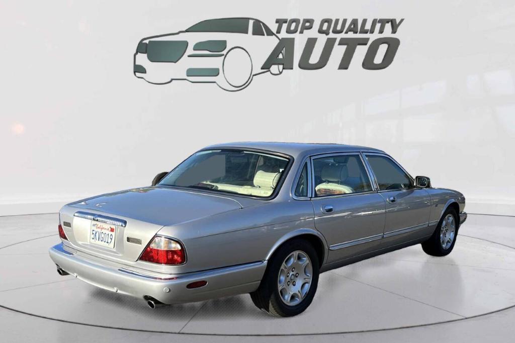 used 2001 Jaguar XJ8 car, priced at $7,995