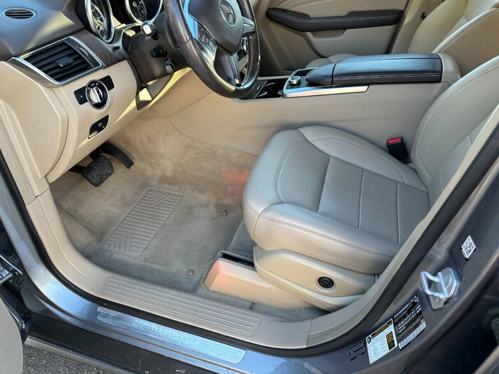 used 2015 Mercedes-Benz M-Class car, priced at $13,400