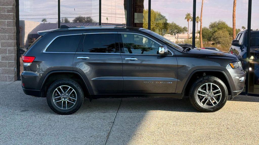 used 2019 Jeep Grand Cherokee car, priced at $17,990