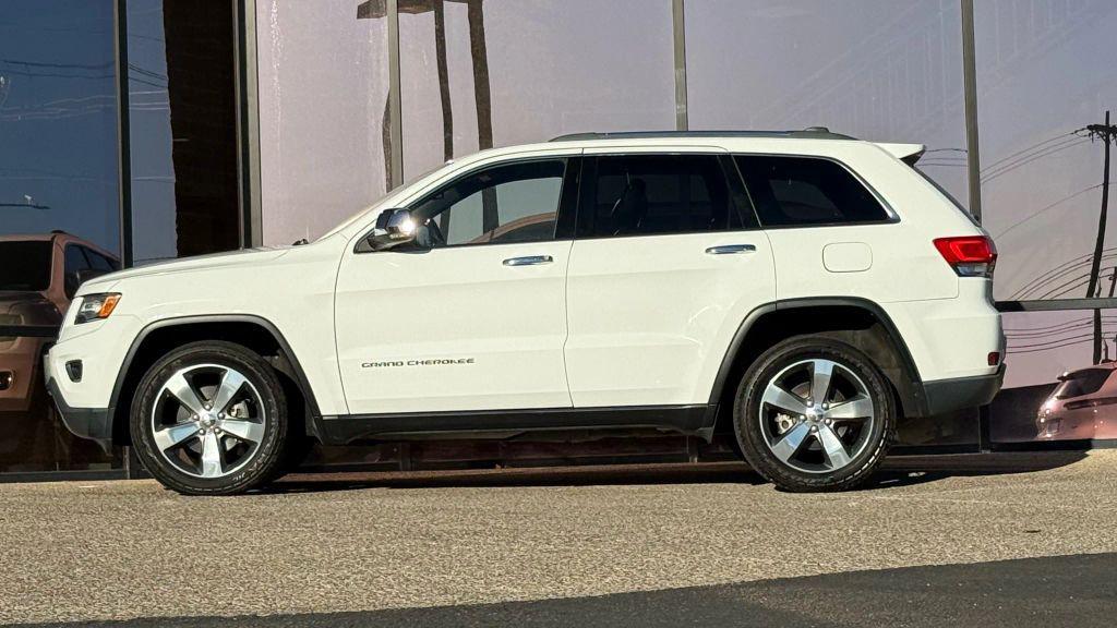 used 2015 Jeep Grand Cherokee car, priced at $14,990