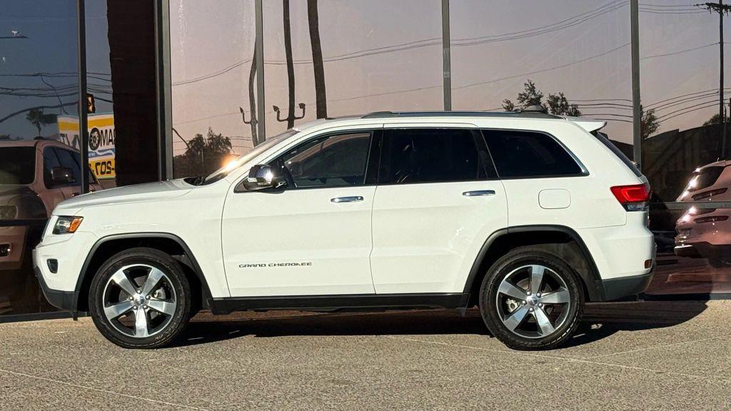 used 2015 Jeep Grand Cherokee car, priced at $14,990