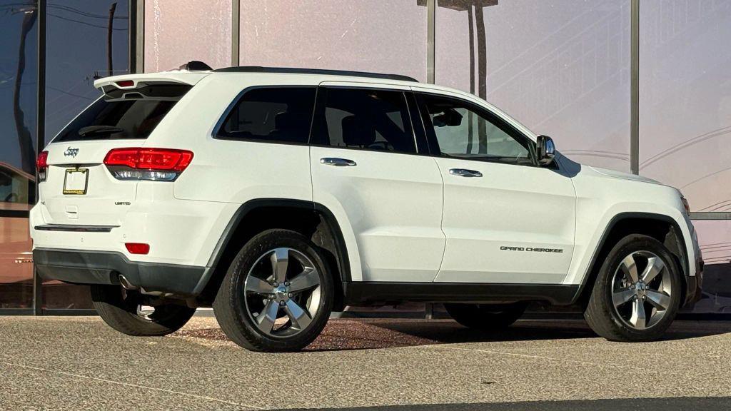used 2015 Jeep Grand Cherokee car, priced at $14,990