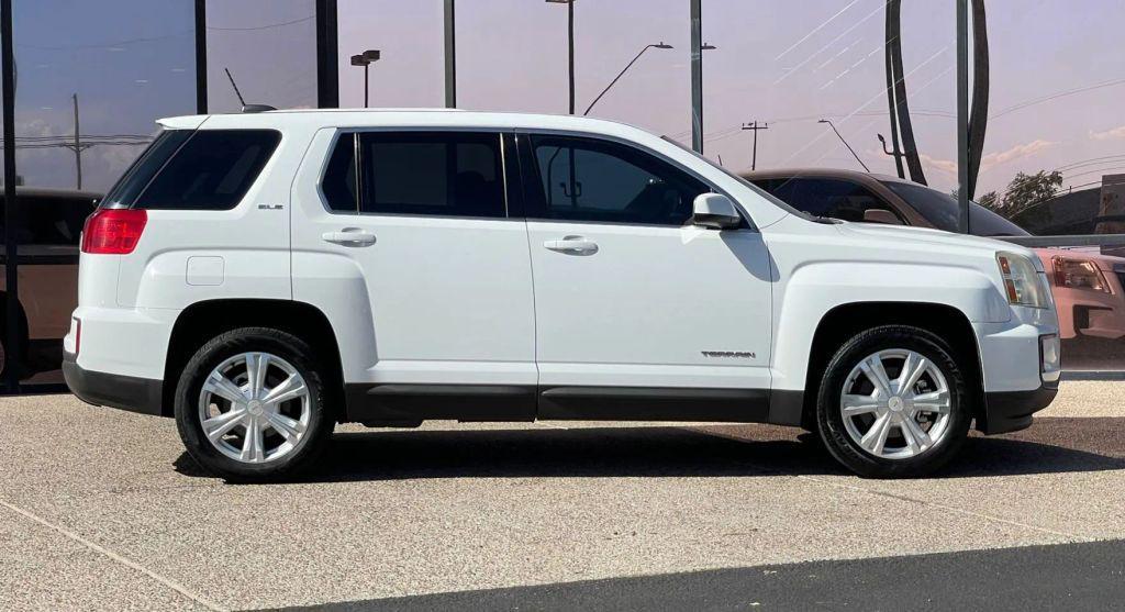 used 2017 GMC Terrain car, priced at $10,990