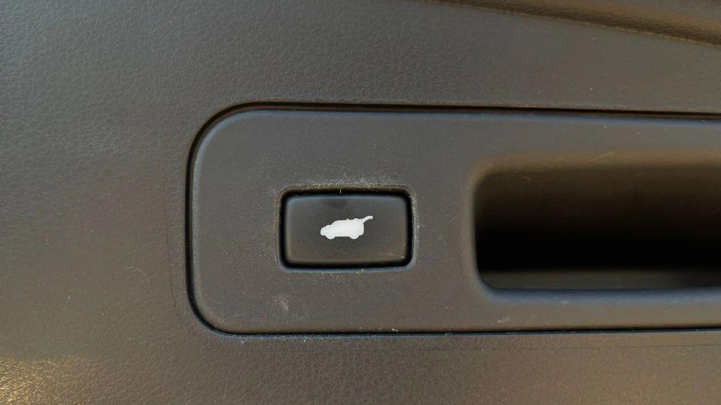 used 2017 Acura MDX car, priced at $19,990