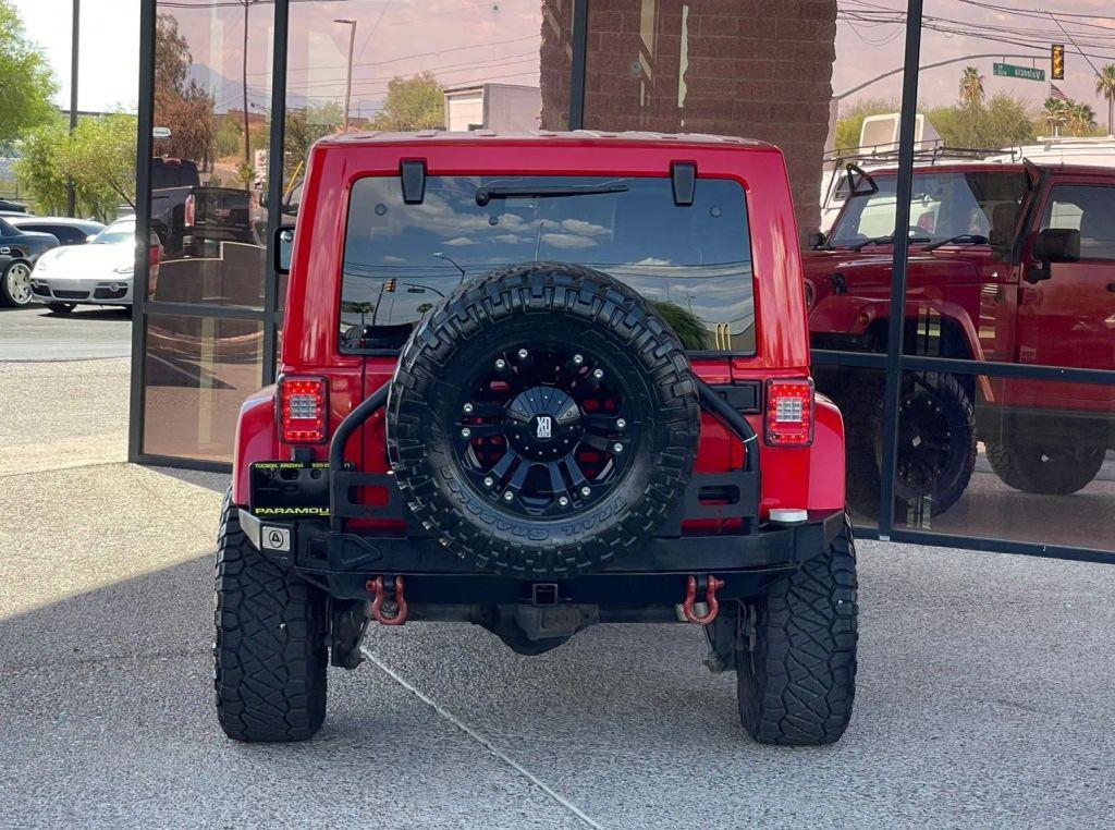 used 2015 Jeep Wrangler Unlimited car, priced at $21,990