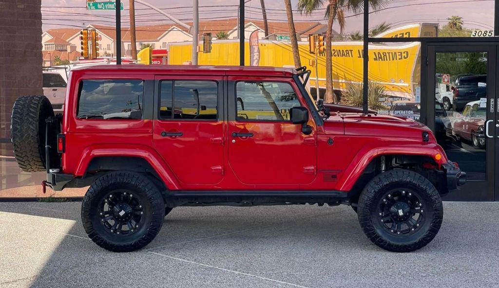 used 2015 Jeep Wrangler Unlimited car, priced at $21,990