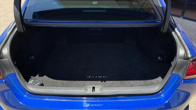 used 2020 Lexus ES 350 car, priced at $27,990