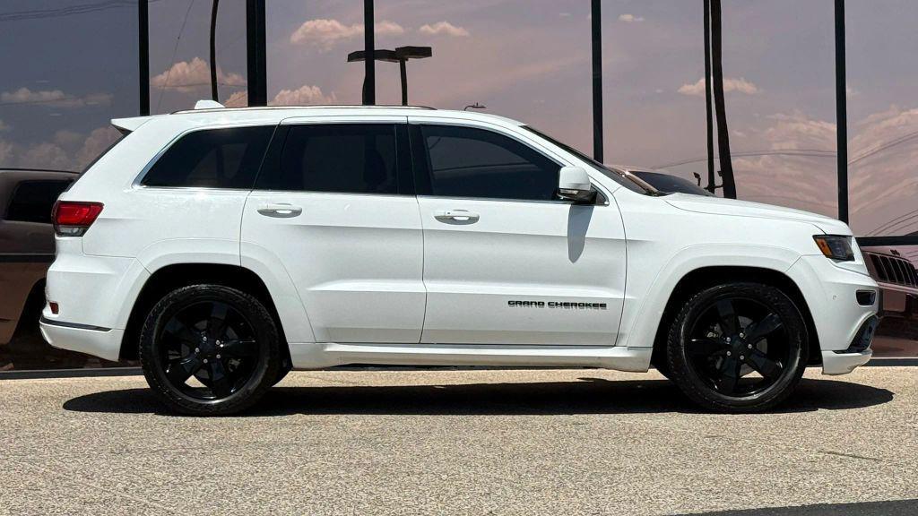 used 2015 Jeep Grand Cherokee car, priced at $14,990