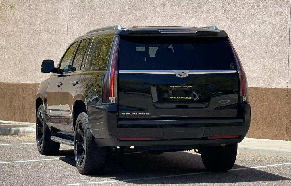 used 2020 Cadillac Escalade car, priced at $37,990