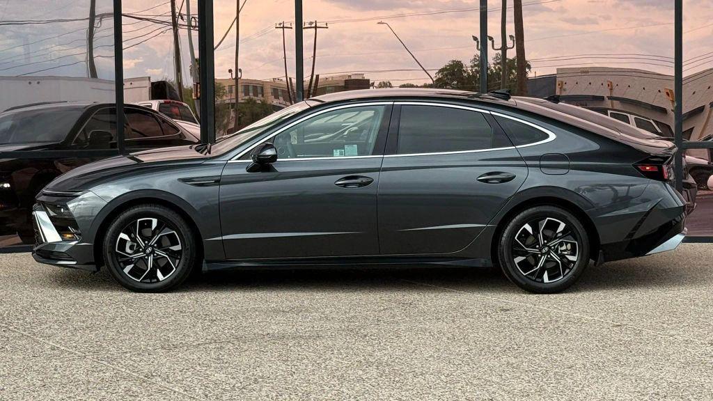 used 2024 Hyundai Sonata car, priced at $22,990