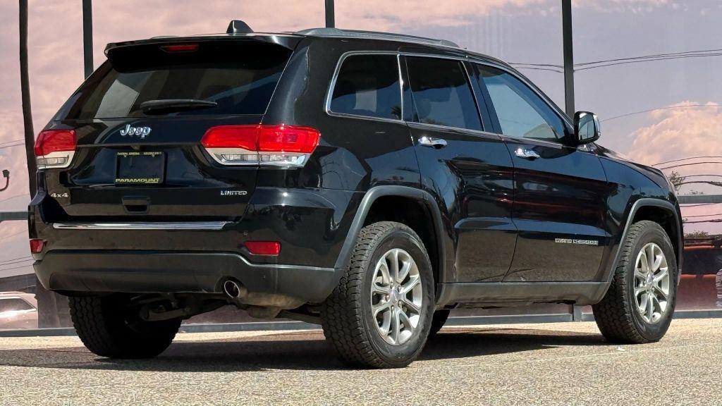used 2015 Jeep Grand Cherokee car, priced at $13,990