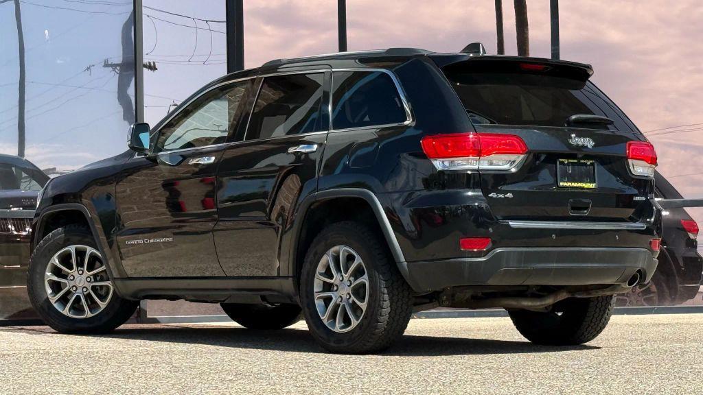 used 2015 Jeep Grand Cherokee car, priced at $13,990