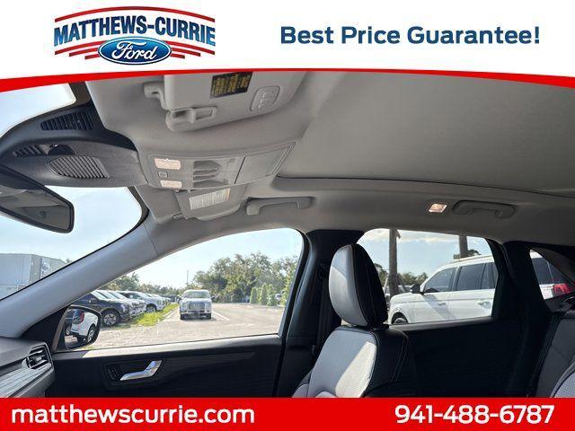 new 2025 Ford Escape PHEV car, priced at $33,497