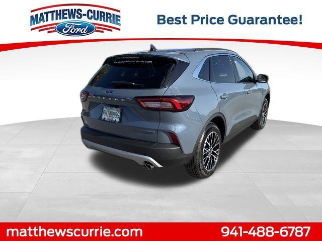 new 2025 Ford Escape PHEV car, priced at $33,497
