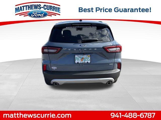 new 2025 Ford Escape PHEV car, priced at $33,497
