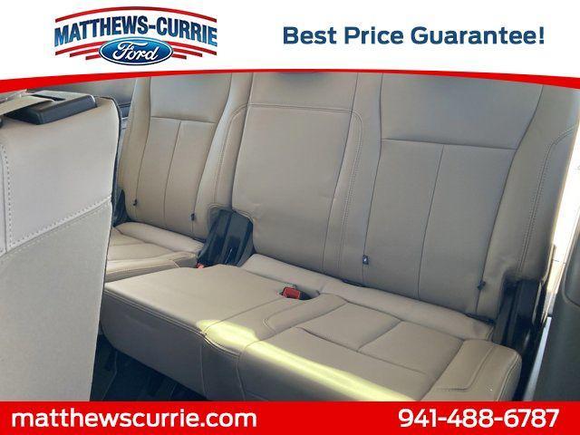 new 2024 Ford Expedition car, priced at $58,700