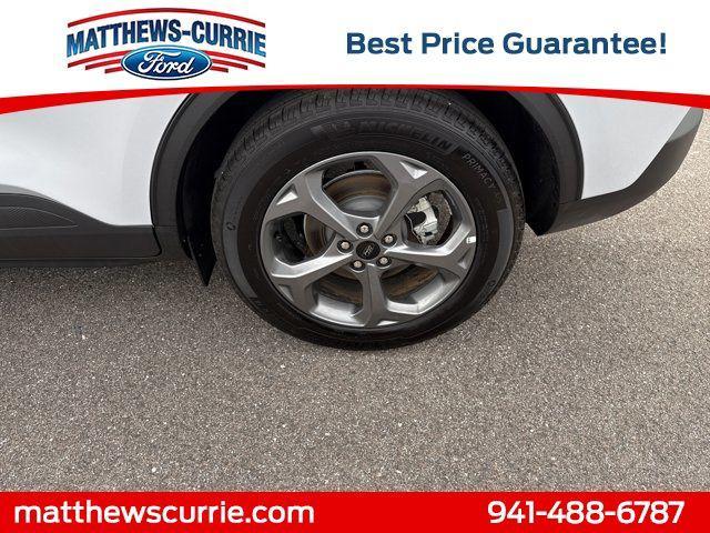 used 2025 Ford Escape car, priced at $27,900