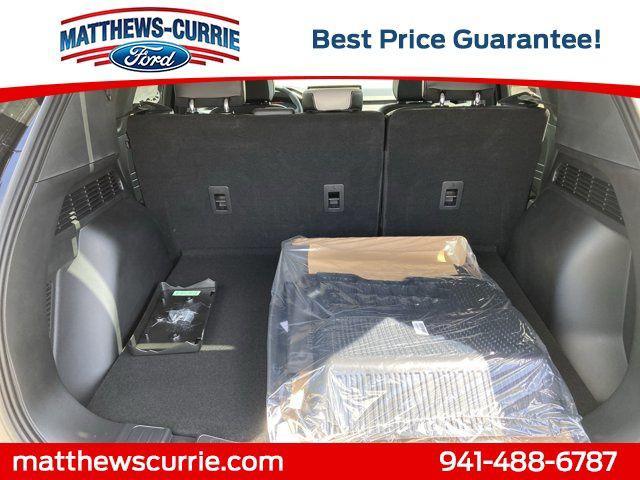 new 2025 Ford Escape PHEV car, priced at $35,997
