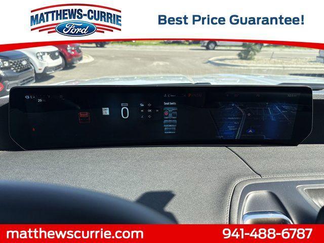 new 2025 Ford Expedition car, priced at $80,433