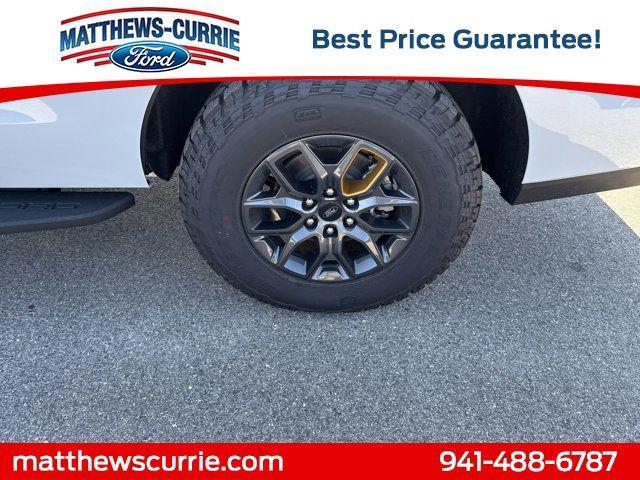 new 2025 Ford Expedition car, priced at $80,433