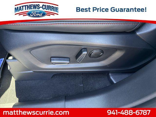 new 2025 Ford Explorer car, priced at $43,998