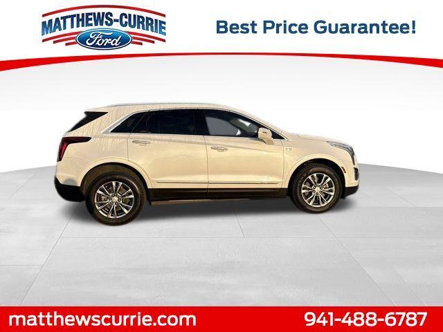 used 2021 Cadillac XT5 car, priced at $28,400