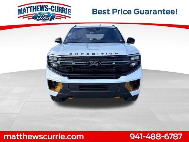 new 2025 Ford Expedition car, priced at $75,500