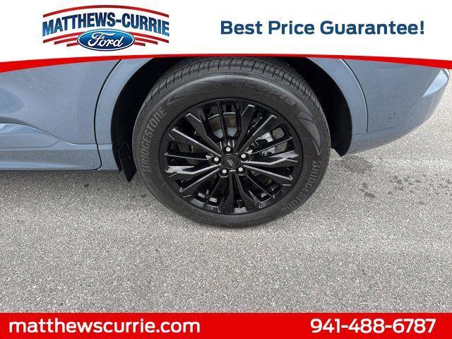 used 2024 Ford Escape car, priced at $31,600