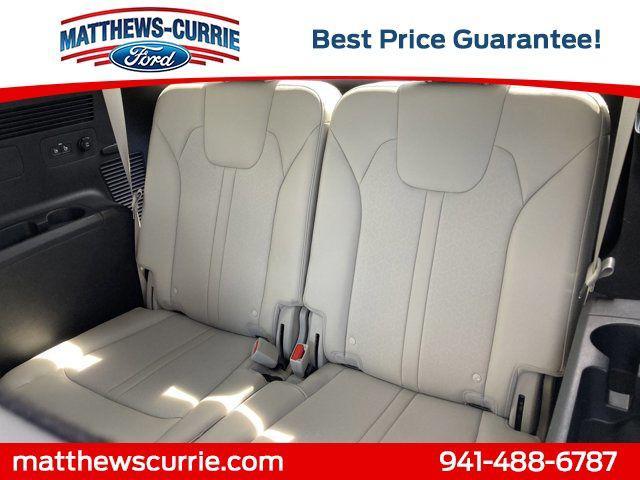 used 2022 Kia Sorento car, priced at $24,612