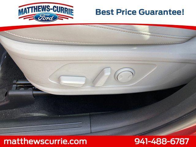 used 2022 Kia Sorento car, priced at $24,612