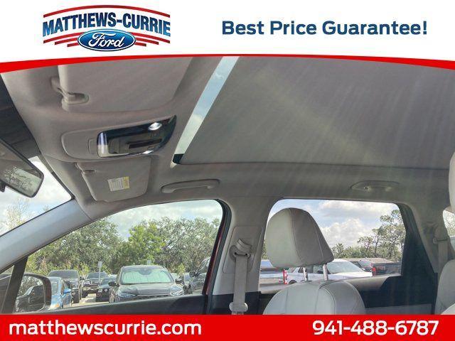 used 2022 Kia Sorento car, priced at $24,612