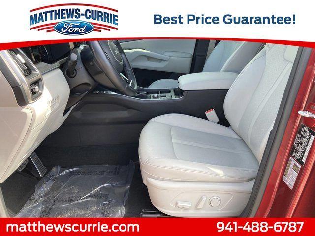 used 2022 Kia Sorento car, priced at $24,612