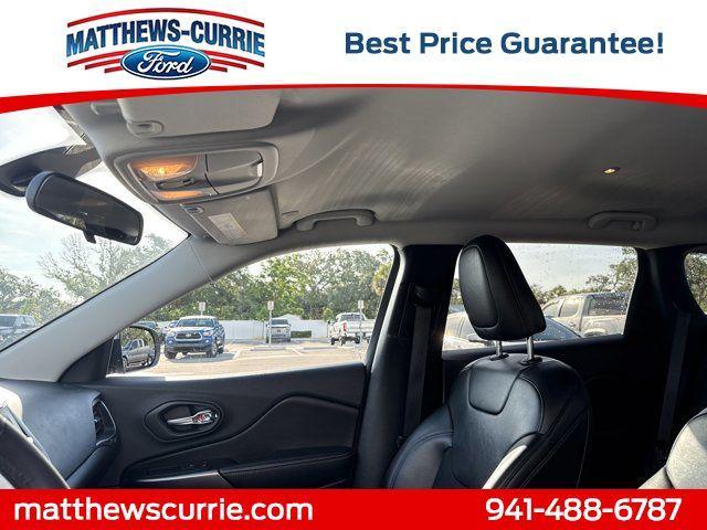 used 2020 Jeep Cherokee car, priced at $12,293