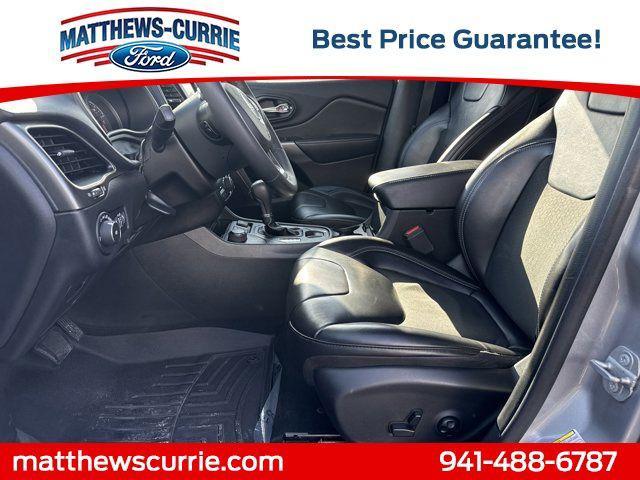 used 2020 Jeep Cherokee car, priced at $12,293