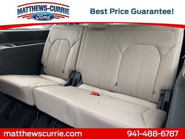 new 2024 Ford Expedition car, priced at $61,995