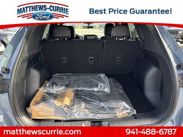 new 2025 Ford Escape car, priced at $31,000