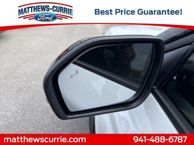 new 2025 Ford Explorer car, priced at $56,998