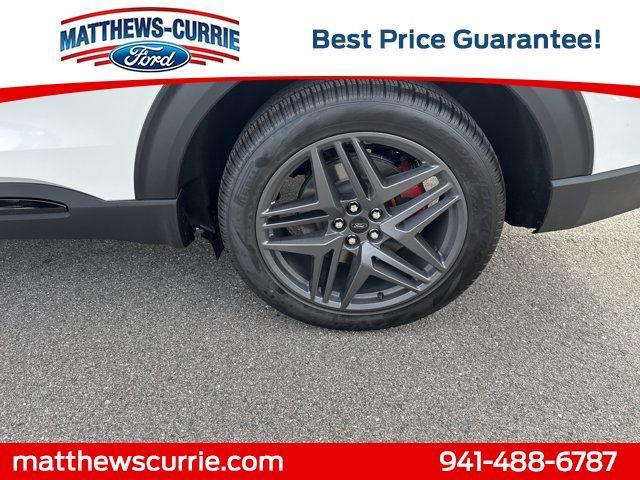 new 2025 Ford Explorer car, priced at $56,998