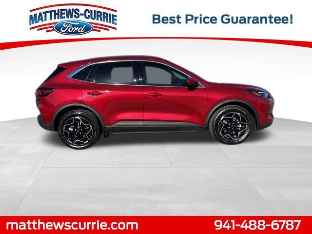 new 2025 Ford Escape car, priced at $32,995