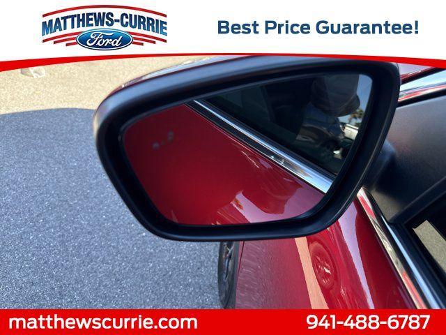 new 2025 Ford Escape car, priced at $32,995