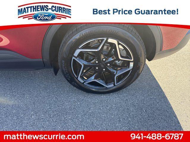 new 2025 Ford Escape car, priced at $32,995