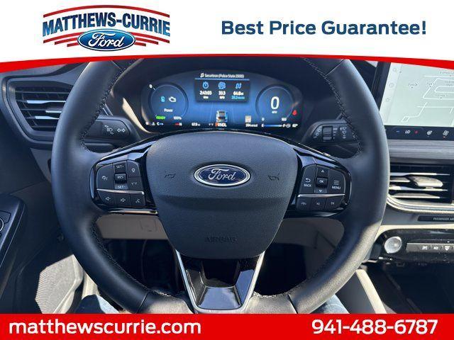 new 2025 Ford Escape car, priced at $32,995