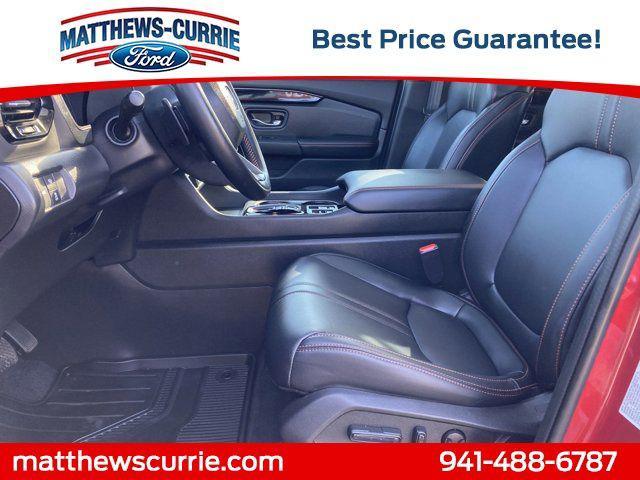 used 2023 Honda Pilot car, priced at $40,998