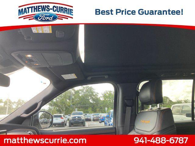 new 2025 Ford Expedition car, priced at $81,900