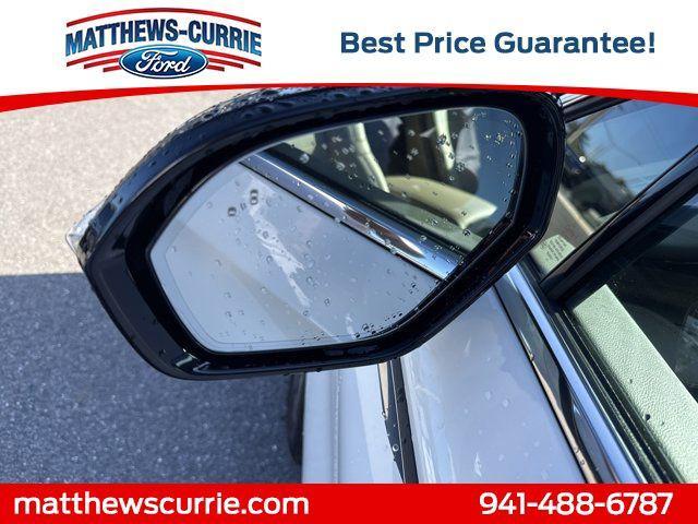 used 2022 Lincoln Corsair car, priced at $33,297
