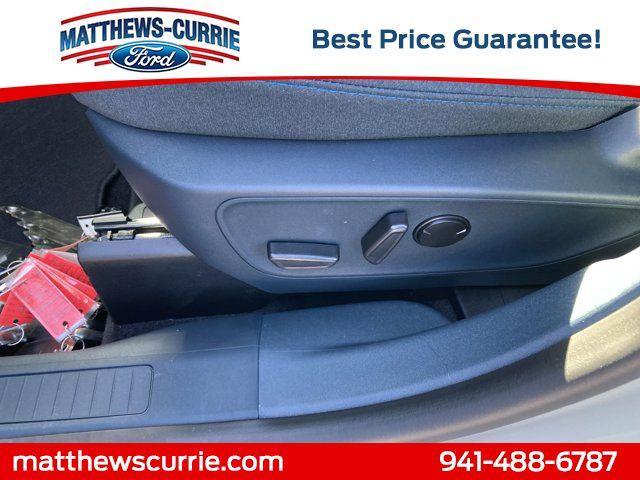 new 2025 Ford Maverick car, priced at $31,990