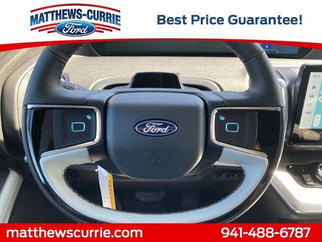 new 2025 Ford Expedition car, priced at $77,040