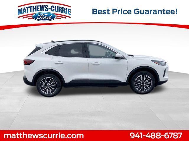 new 2025 Ford Escape car, priced at $41,998