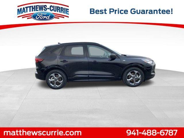 used 2023 Ford Escape car, priced at $18,999